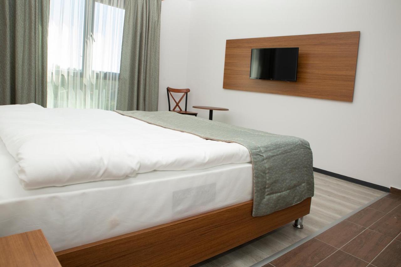 Business Express Hotel Tekirdağ Bagian luar foto